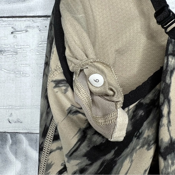 Lululemon Open Your Heart Tank - Picture 7 of 7